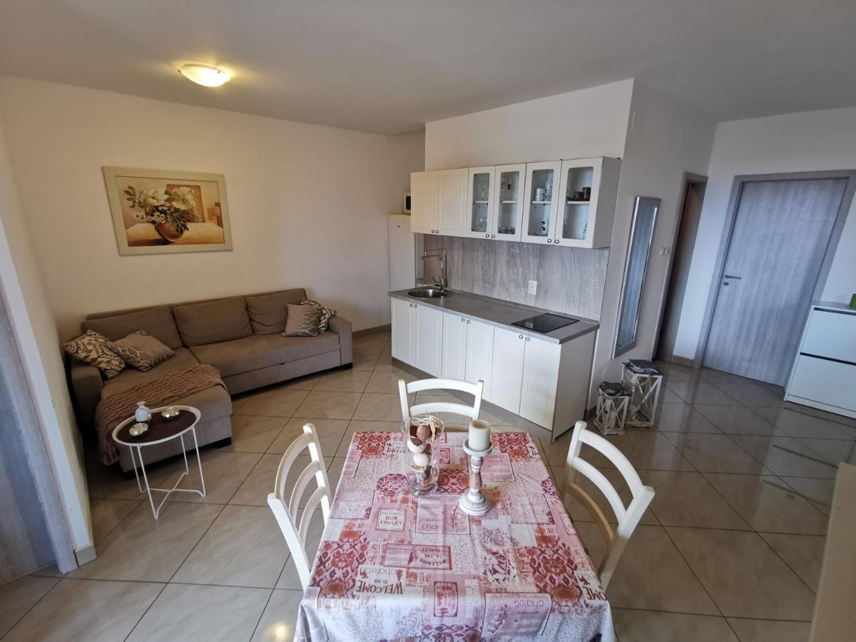 Apartments Lea 2 مالينسكا المظهر الخارجي الصورة